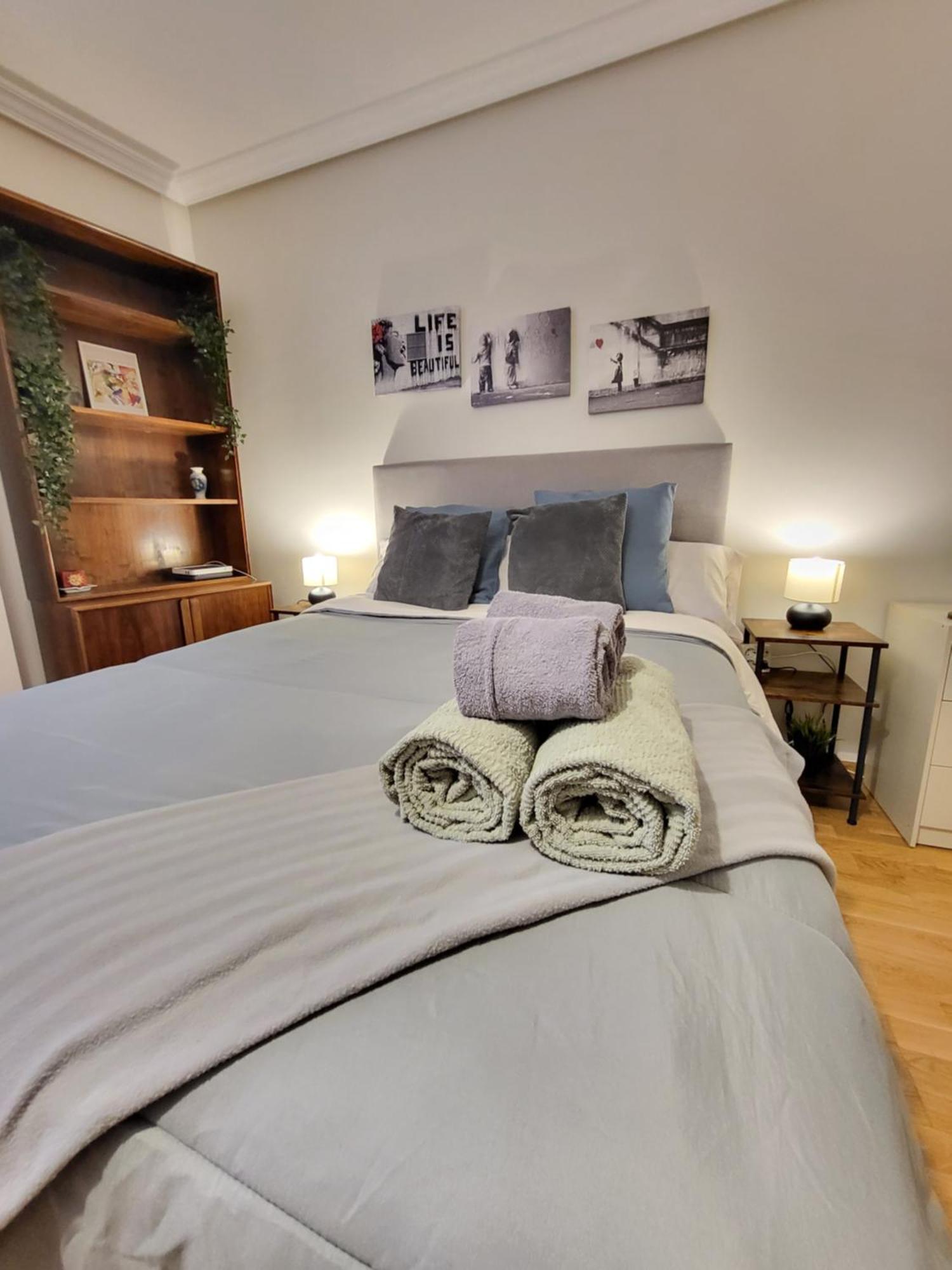 Apartamento Plaza Espana Gran Via Centro Daire Madrid Dış mekan fotoğraf