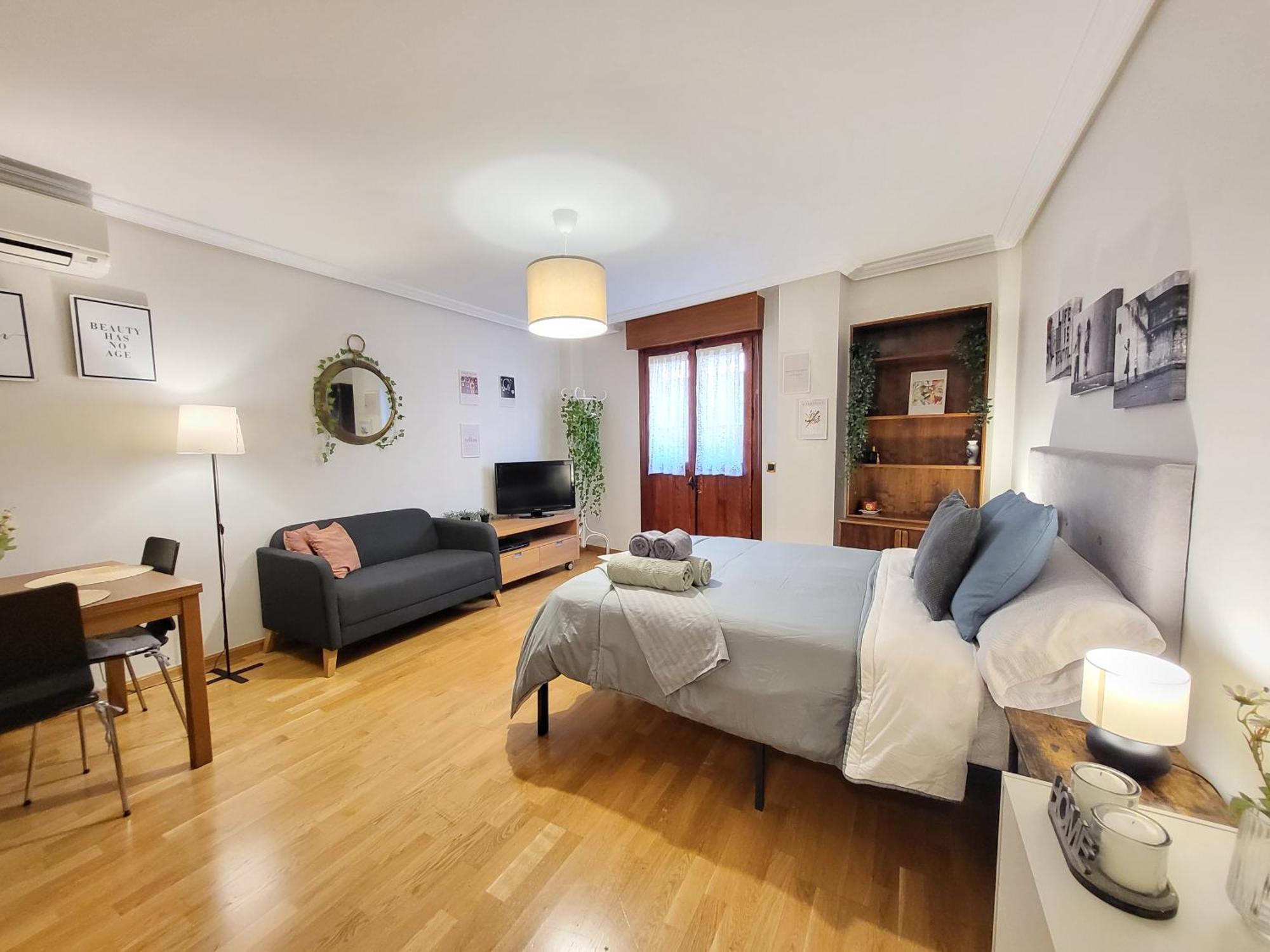Apartamento Plaza Espana Gran Via Centro Daire Madrid Dış mekan fotoğraf