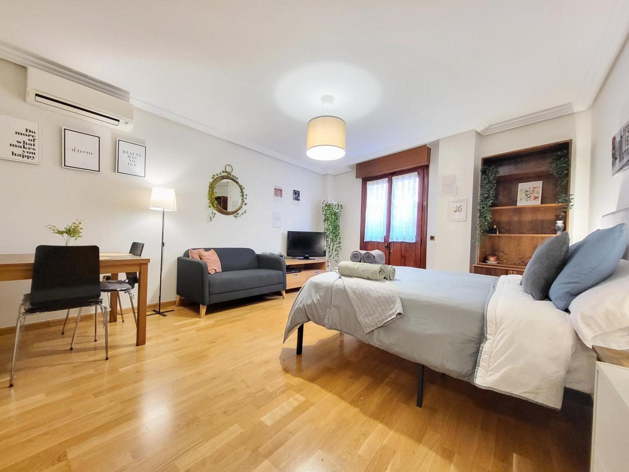 Apartamento Plaza Espana Gran Via Centro Daire Madrid Dış mekan fotoğraf