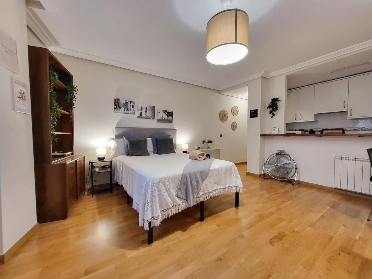 Apartamento Plaza Espana Gran Via Centro Daire Madrid Dış mekan fotoğraf